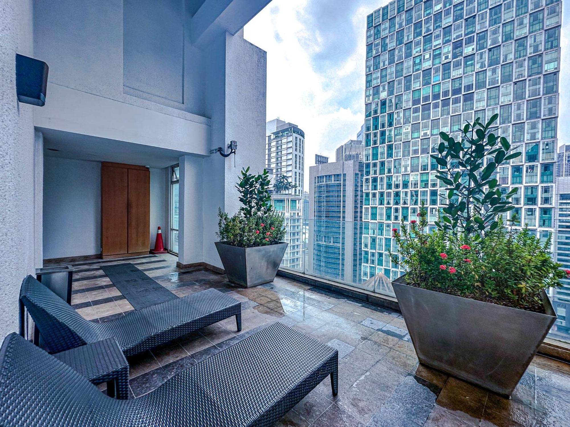 Klcc Suites By Nhb Kuala Lumpur Exteriér fotografie